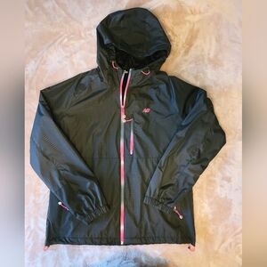 New Balance fleece-lined nylon jacket. Women's XL.